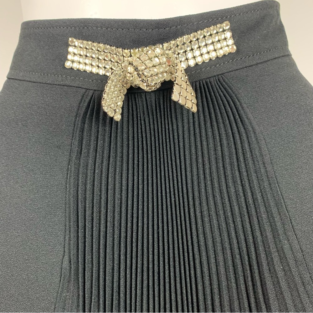 Bluemarine Pleated Front Jewel Knot Midi skirt Black - Picture 16 of 16